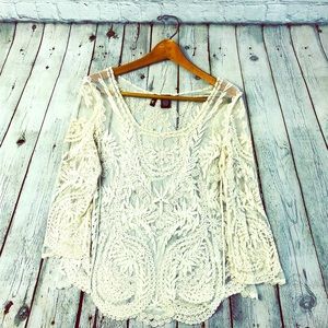 Lace 3/4 length top size S